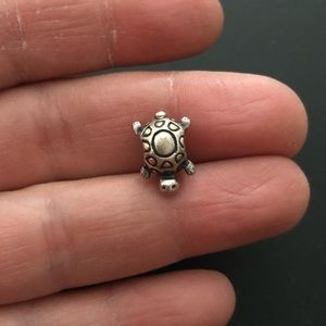Pandora bead